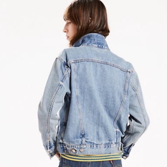 NWOT Levi’s Original Tucker Jean Jacket - Picture 2 of 7